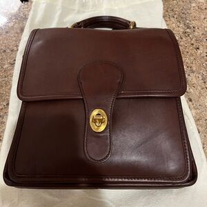 VINTAGE Coach Brown Leather Station Bag Top-Handle